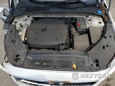 Zdjęcie 11 z 15 samochodu: 2018 VOLVO S90 T5 MOMENTUM VIN:LVY982MK9JP018019 - miniatura