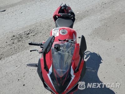 Piąte zdjęcie samochodu w środku: 2023 HONDA CBR500 RA VIN:MLHPC6252P5400671 - miniatura