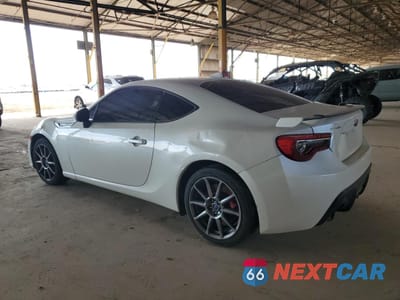 Drugie zdjęcie samochodu z przodu: 2018 SUBARU BRZ 2.0 LIMITED VIN:JF1ZCAC16J9602011 - miniatura