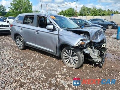 Czwarte zdjęcie samochodu z boku: 2020 MITSUBISHI OUTLANDER SE VIN:JA4AD3A30LZ032721 - miniatura