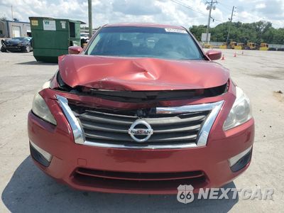 Piąte zdjęcie samochodu w środku: 2015 NISSAN ALTIMA 2.5 VIN:1N4AL3AP7FN381372 - miniatura