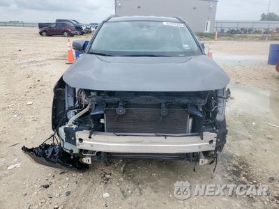 Piąte zdjęcie samochodu w środku: 2021 TOYOTA RAV4 XLE VIN:2T3W1RFVXMC136475 - miniatura