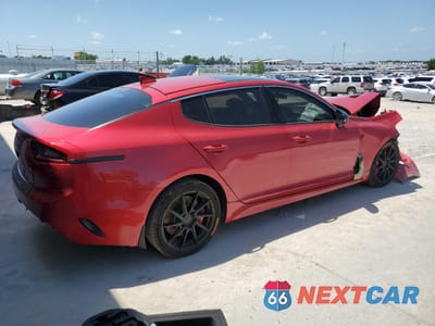 Trzecie zdjęcie samochodu z tyłu: 2018 KIA STINGER GT2 VIN:KNAE55LC9J6032273 - miniatura