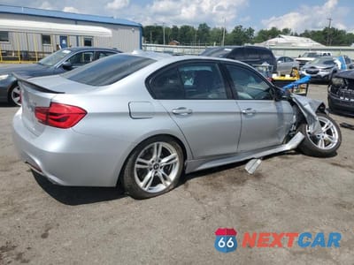 Trzecie zdjęcie samochodu z tyłu: 2018 BMW 330 XI VIN:WBA8D9C57JEB35547 - miniatura