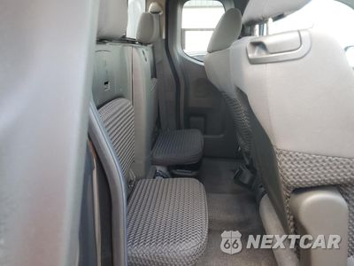 Zdjęcie 10 z 14 samochodu: 2011 NISSAN FRONTIER SV VIN:1N6AD0CU2BC428514 - miniatura