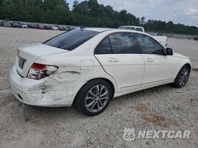 Trzecie zdjęcie samochodu z tyłu: 2008 MERCEDES-BENZ C 300 VIN:WDDGF54X48F067457 - miniatura
