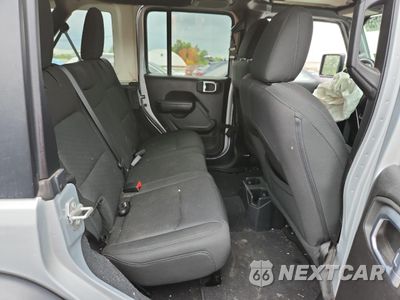 Zdjęcie 11 z 13 samochodu: 2022 JEEP WRANGLER UNLIMITED SPORT VIN:1C4HJXDGXNW168832 - miniatura