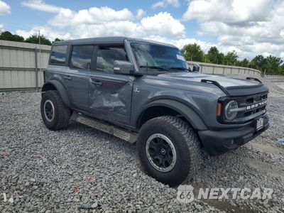 Czwarte zdjęcie samochodu z boku: 2022 FORD BRONCO BASE VIN:1FMEE5DP3NLB06567 - miniatura