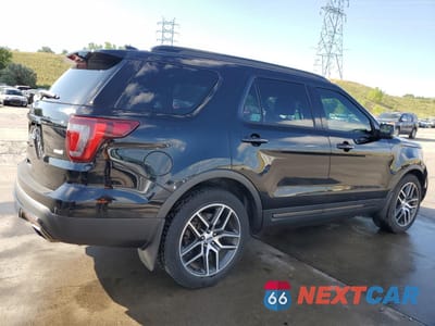 Trzecie zdjęcie samochodu z tyłu: 2017 FORD EXPLORER SPORT VIN:1FM5K8GT2HGD10535 - miniatura