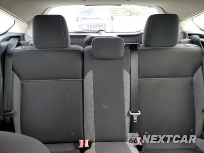 Zdjęcie 10 z 15 samochodu: 2014 FORD FOCUS SE VIN:1FADP3K22EL392715 - miniatura