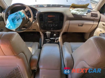 Zdjęcie 8 z 14 samochodu: 2000 TOYOTA LAND CRUISER VIN:JT3HT05J8Y0099744 - miniatura