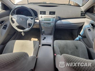 Zdjęcie 8 z 12 samochodu: 2007 TOYOTA CAMRY HYBRID VIN:JTNBB46K673038159 - miniatura
