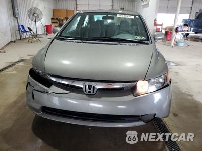 Piąte zdjęcie samochodu w środku: 2008 HONDA CIVIC LX VIN:2HGFA16598H337162 - miniatura
