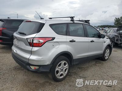 Trzecie zdjęcie samochodu z tyłu: 2018 FORD ESCAPE S VIN:1FMCU0F75JUC94412 - miniatura
