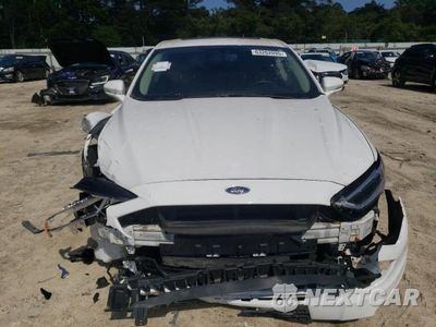 Piąte zdjęcie samochodu w środku: 2017 FORD FUSION TITANIUM HEV VIN:3FA6P0RU7HR232575 - miniatura