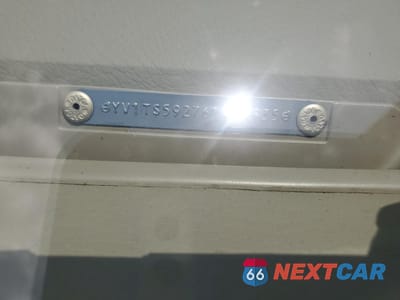 Zdjęcie 13 z 13 samochodu: 2006 VOLVO S80 2.5T VIN:YV1TS592761444935 - miniatura