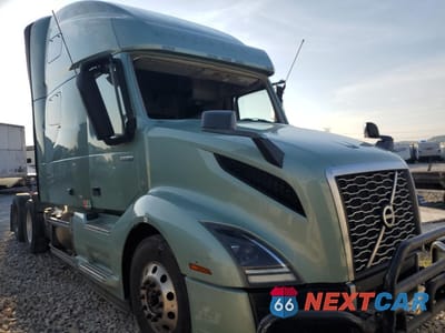 2024 VOLVO VNL SEMI TRUCK 4V4NC9EH7RN643658 - główne zdjęcie licytacji z USA - miniatura