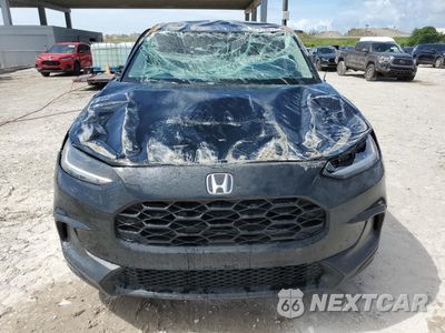 Piąte zdjęcie samochodu w środku: 2024 HONDA HR-V LX VIN:3CZRZ1H3XRM740838 - miniatura