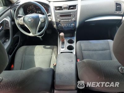 Zdjęcie 8 z 14 samochodu: 2015 NISSAN ALTIMA 2.5 VIN:1N4AL3AP7FN311273 - miniatura