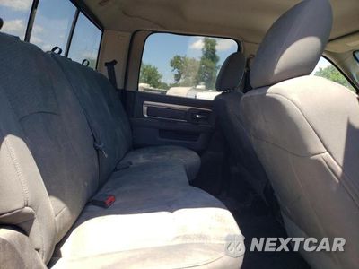 Zdjęcie 10 z 13 samochodu: 2014 RAM 2500 SLT VIN:3C6UR5DL8EG207285 - miniatura