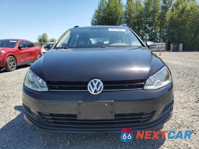 Piąte zdjęcie samochodu w środku: 2015 VOLKSWAGEN GOLF SPORTWAGEN S VIN:3VWC17AU8FM520552 - miniatura