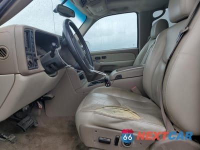 Zdjęcie 7 z 14 samochodu: 2003 CHEVROLET SUBURBAN K1500 VIN:3GNFK16Z93G338679 - miniatura