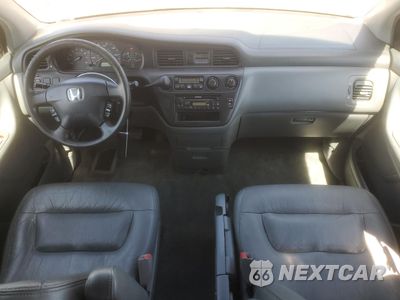 Zdjęcie 8 z 13 samochodu: 2002 HONDA ODYSSEY EXL VIN:2HKRL18942H004128 - miniatura
