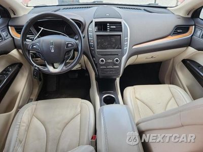 Zdjęcie 8 z 14 samochodu: 2015 LINCOLN ALL OTHER VIN:5LMTJ2AH0FUJ25603 - miniatura