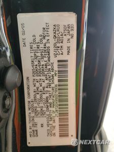 Zdjęcie 13 z 13 samochodu: 2005 LEXUS GX 470 VIN:JTJBT20X950078936 - miniatura