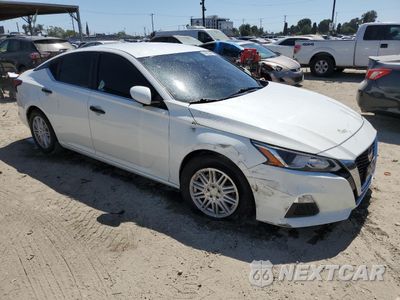 Czwarte zdjęcie samochodu z boku: 2019 NISSAN ALTIMA S VIN:1N4BL4BV7KN322369 - miniatura