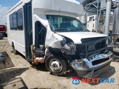 Zdjęcie 9 z 10 samochodu: 2024 FORD ECONOLINE E450 SUPER DUTY CUTAWAY VAN VIN:1FDFE4FN1RDD17602 - miniatura