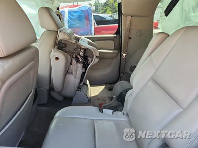 Zdjęcie 11 z 13 samochodu: 2009 CHEVROLET SUBURBAN K1500 LTZ VIN:1GNFK36359R256609 - miniatura