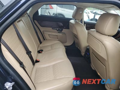 Zdjęcie 10 z 14 samochodu: 2019 JAGUAR XJL PORTFOLIO VIN:SAJWJ2GD4K8W18469 - miniatura