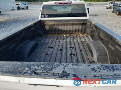 Zdjęcie 10 z 13 samochodu: 2023 GMC SIERRA 3500 HD PRO C VIN:1GT49SEY6PF211762 - miniatura