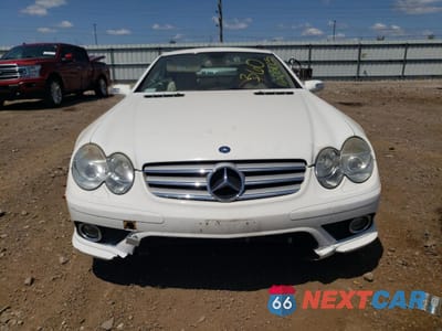 Piąte zdjęcie samochodu w środku: 2007 MERCEDES-BENZ SL 550 VIN:WDBSK71F17F135878 - miniatura