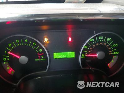 Zdjęcie 9 z 15 samochodu: 2008 FORD EXPLORER XLT VIN:1FMEU73E98UA43360 - miniatura