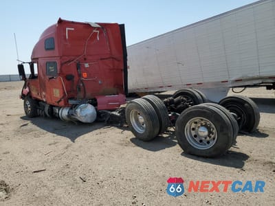 Trzecie zdjęcie samochodu z tyłu: 2025 VOLVO VN VNL VIN:4V4NC9EHXSN691970 - miniatura