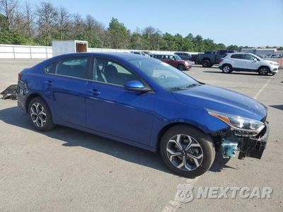 Czwarte zdjęcie samochodu z boku: 2019 KIA FORTE FE VIN:3KPF24AD9KE018892 - miniatura