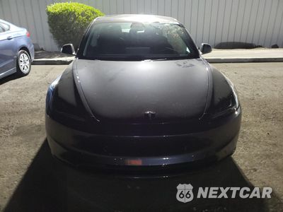Piąte zdjęcie samochodu w środku: 2024 TESLA MODEL 3 VIN:5YJ3E1EA5RF737487 - miniatura