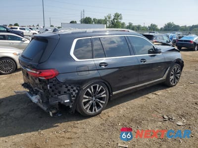 Trzecie zdjęcie samochodu z tyłu: 2020 BMW X7 XDRIVE40I VIN:5UXCW2C08L9C16036 - miniatura