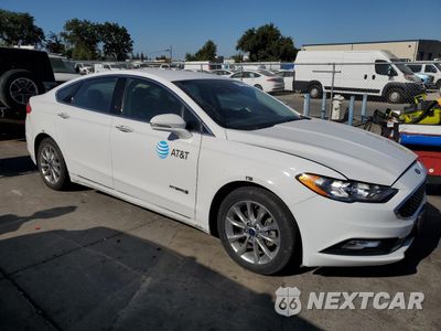 Czwarte zdjęcie samochodu z boku: 2017 FORD FUSION SE HYBRID VIN:3FA6P0LU4HR408930 - miniatura