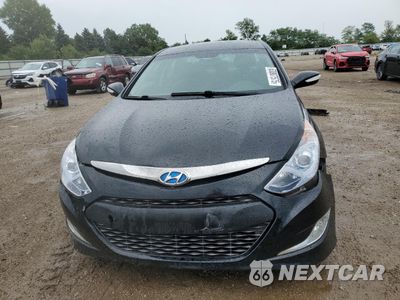 Piąte zdjęcie samochodu w środku: 2015 HYUNDAI SONATA HYBRID VIN:KMHEC4A4XFA138987 - miniatura