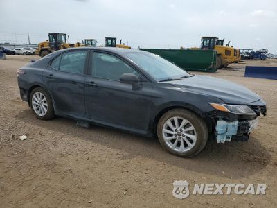 Czwarte zdjęcie samochodu z boku: 2021 TOYOTA CAMRY LE VIN:4T1C11AK4MU468677 - miniatura