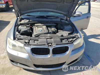 Zdjęcie 11 z 12 samochodu: 2011 BMW 328 XI VIN:WBAPK7C51BF085484 - miniatura