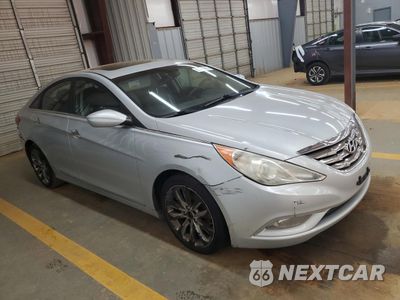 Czwarte zdjęcie samochodu z boku: 2011 HYUNDAI SONATA SE VIN:5NPEC4AC1BH244436 - miniatura