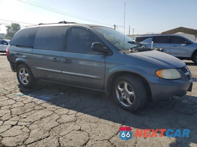 Czwarte zdjęcie samochodu z boku: 2002 DODGE GRAND CARAVAN ES VIN:2B8GP54L02R690588 - miniatura