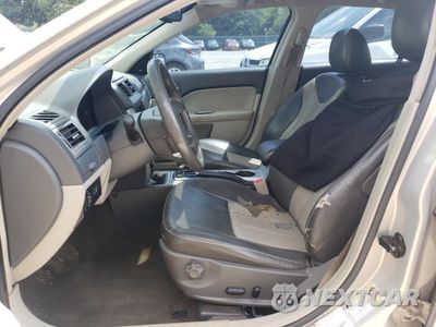 Zdjęcie 7 z 13 samochodu: 2010 MERCURY MILAN PREMIER VIN:3MEHM0JG8AR630142 - miniatura