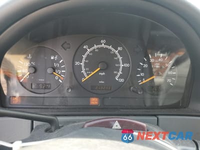 Zdjęcie 9 z 12 samochodu: 1999 MERCEDES-BENZ ML 430 VIN:4JGAB72E0XA083851 - miniatura