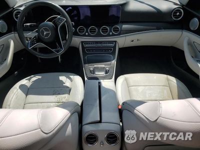 Zdjęcie 8 z 12 samochodu: 2021 MERCEDES-BENZ E 350 4MATIC VIN:W1KZF8EB0MA904774 - miniatura
