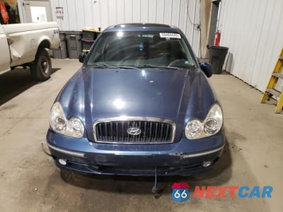 Piąte zdjęcie samochodu w środku: 2002 HYUNDAI SONATA GLS VIN:KMHWF35H22A640633 - miniatura